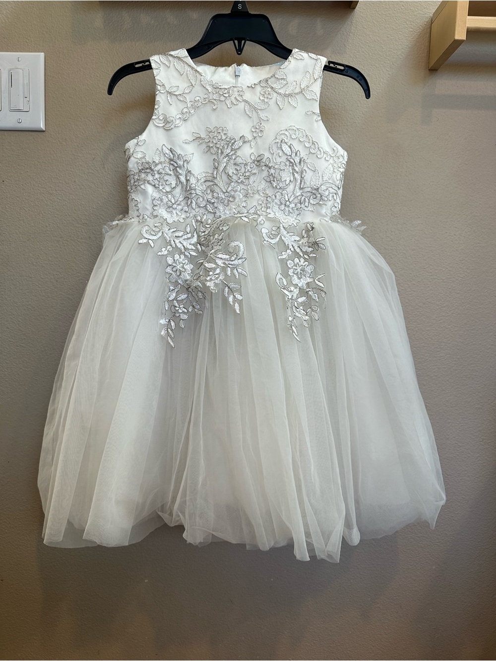 Girls kids White Lace Tulle Flower party Halloween Dress